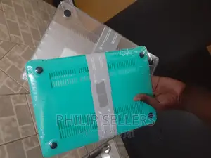 Hard-Shell Cases Available in a Wide Range of Colors for Mac