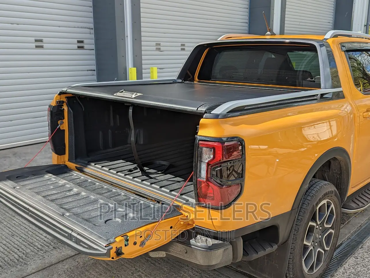 Easy Slide Roller Shutter | Ford Ranger -on Double Cab Wildt