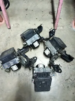 Mazda Demio, Axela, Cx5 Abs Motor/Control Module 2008