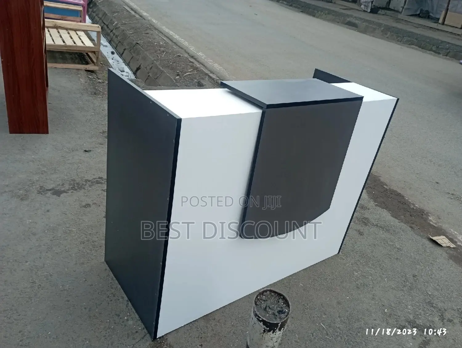 Office Reception Desk