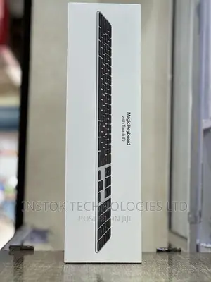Apple Magic Keyboard With Numeric Keypad (Wireless, Recharga