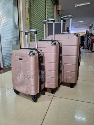 *3 in 1 Luxurious Fibre Suitcase*
Available