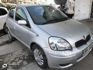 Toyota Vitz 1.3 FWD 5dr 2003 Silver