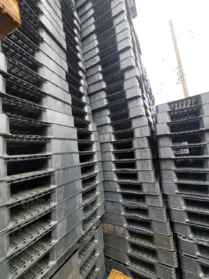 Plastic Pallets - Serrated Plastic Pallets - Plastic Pallets