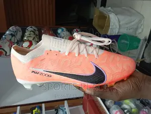 Nike Air Zoom Mercurial Vapor 15 Elite Football Boots