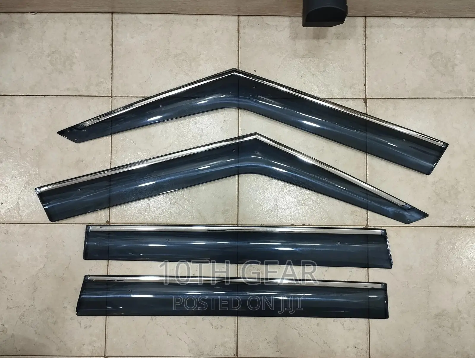 Range Rover HSE 2012 Original Windbreakers Window Visors