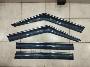 Range Rover HSE 2012 Original Windbreakers Window Visors
