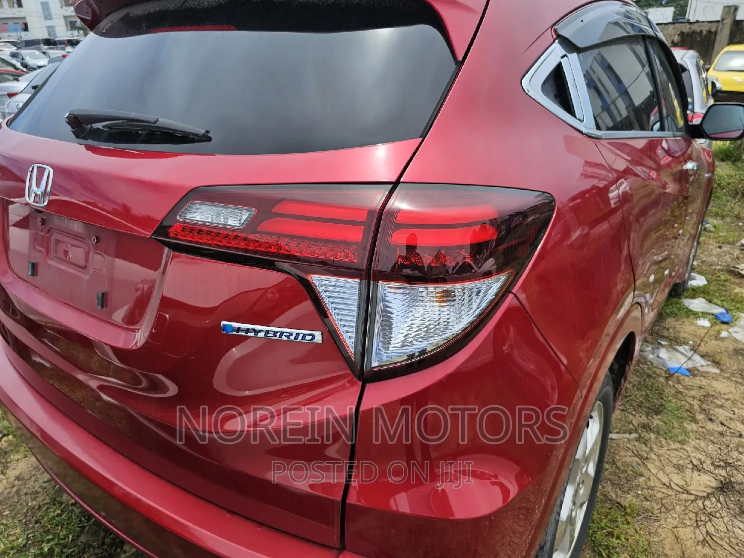 Honda Vezel 2016 Red