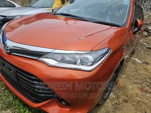 Toyota Corolla Fielder 2016 Orange