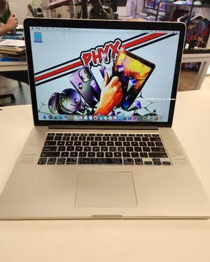Laptop Apple MacBook Pro 2013 8GB Intel Core I7 SSD 256GB