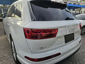 Audi Q7 2017 White