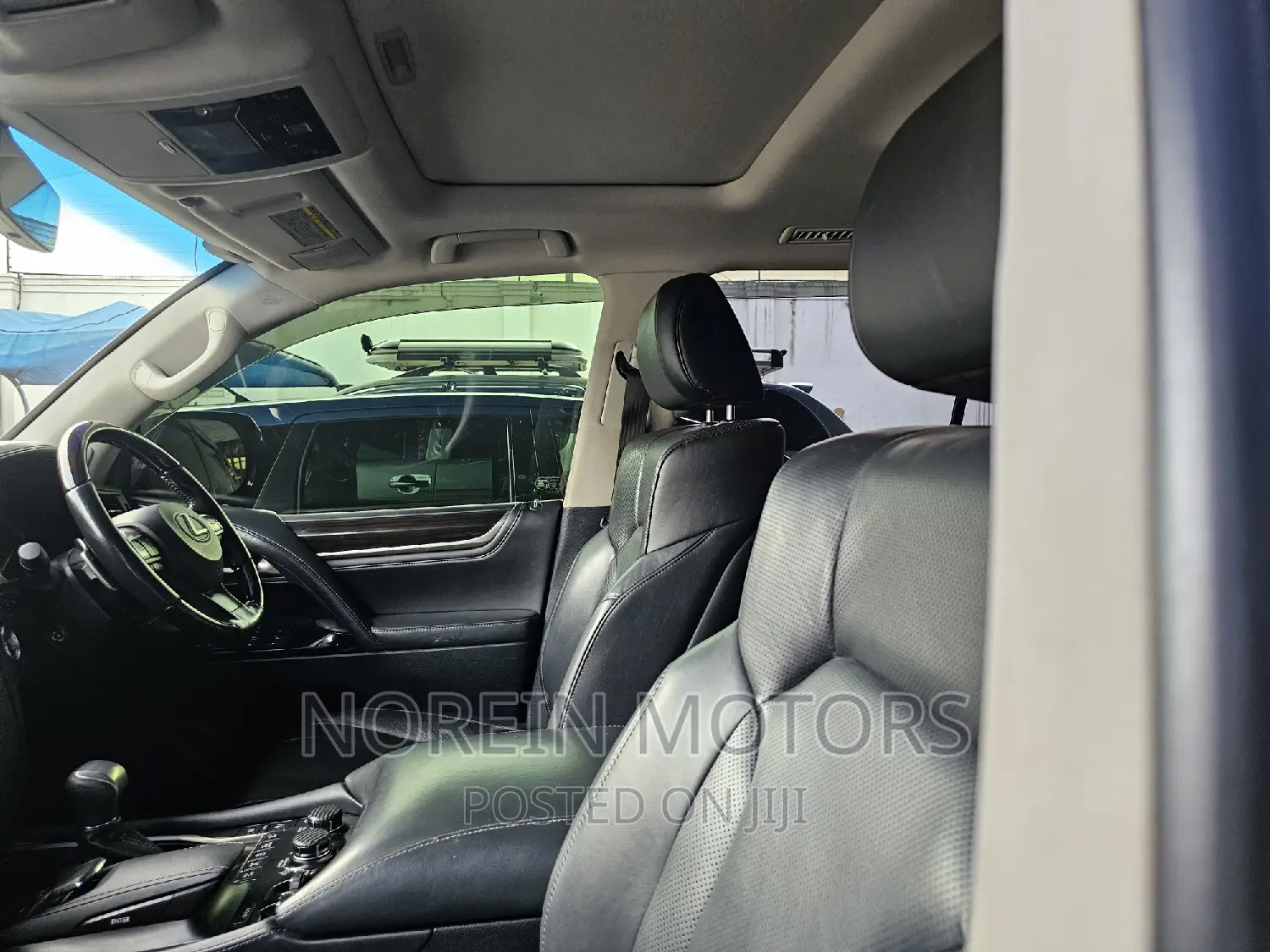 Lexus LX 2016 Black