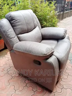 Brown Single Seater Recliner Seat