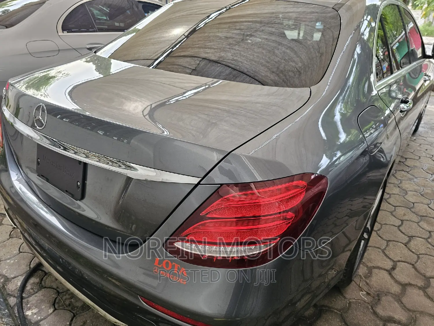 Mercedes-Benz E200 2017 Gray