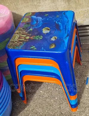 Childrens Study Table. Adix / Complast