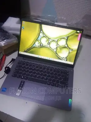New Laptop Lenovo Ideapad 3 4GB Intel Core I3 SSD 256GB