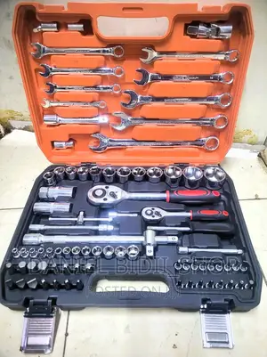 Professional 82 PCS Socket Set
