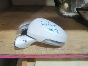 Toyota Wish 2010/2015 Side Mirror With Indicator Lamp