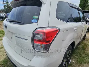 Subaru Forester 2017 White