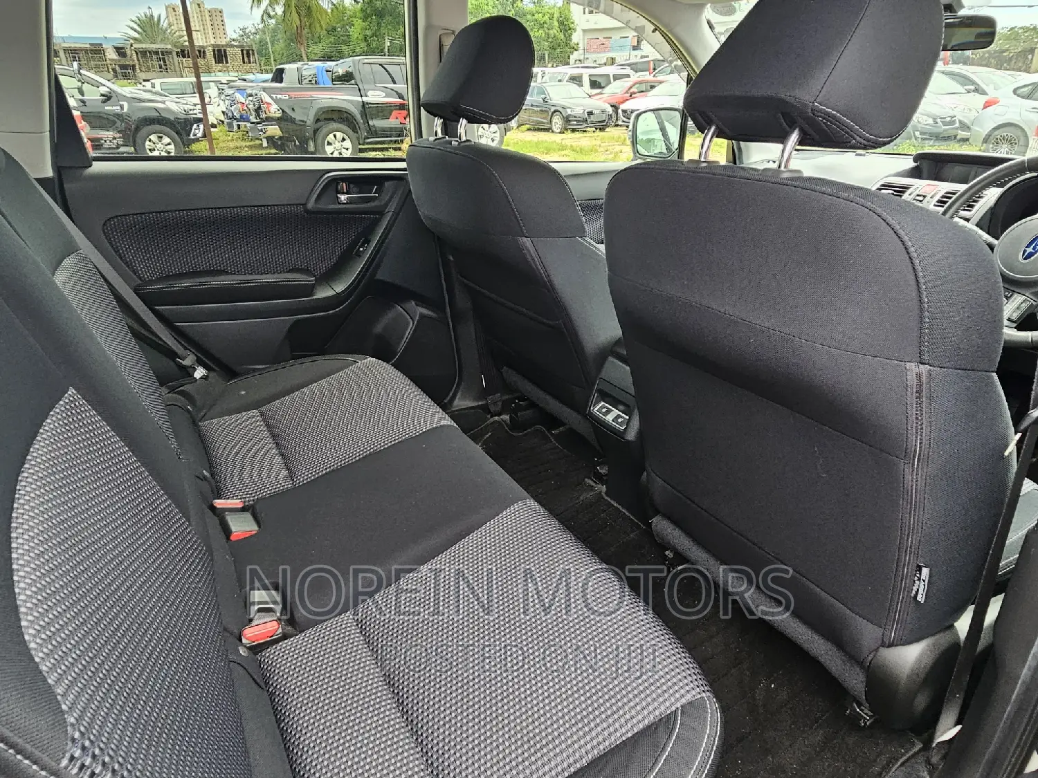 Subaru Forester 2017 White