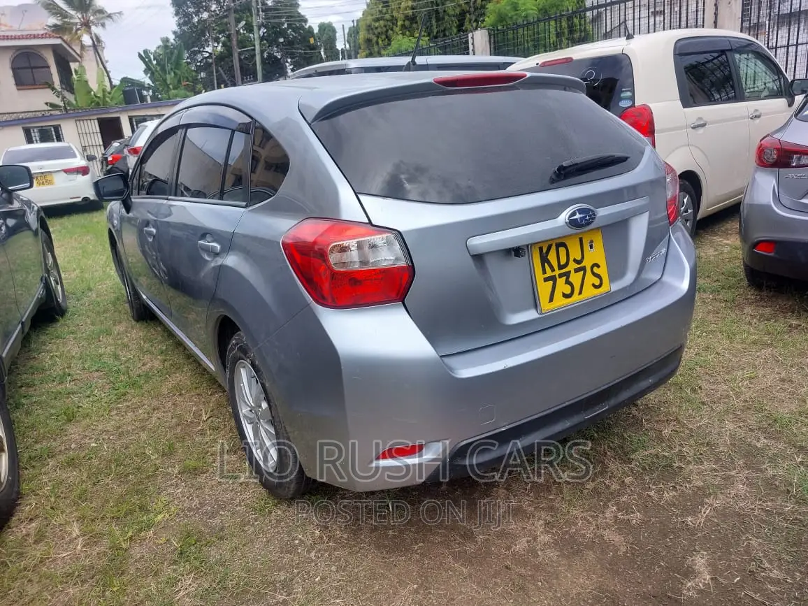 Subaru Impreza 2015 Silver