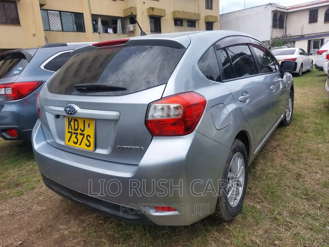 Subaru Impreza 2015 Silver