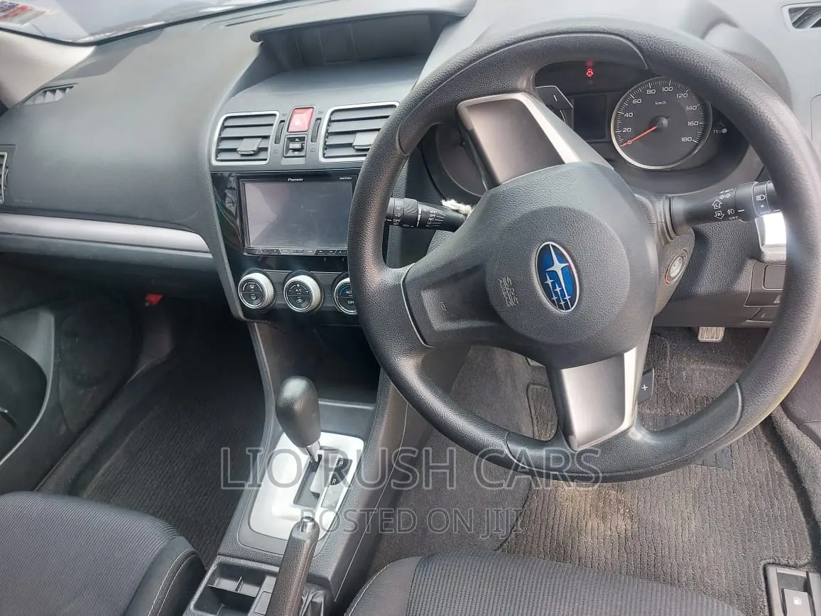 Subaru Impreza 2015 Silver