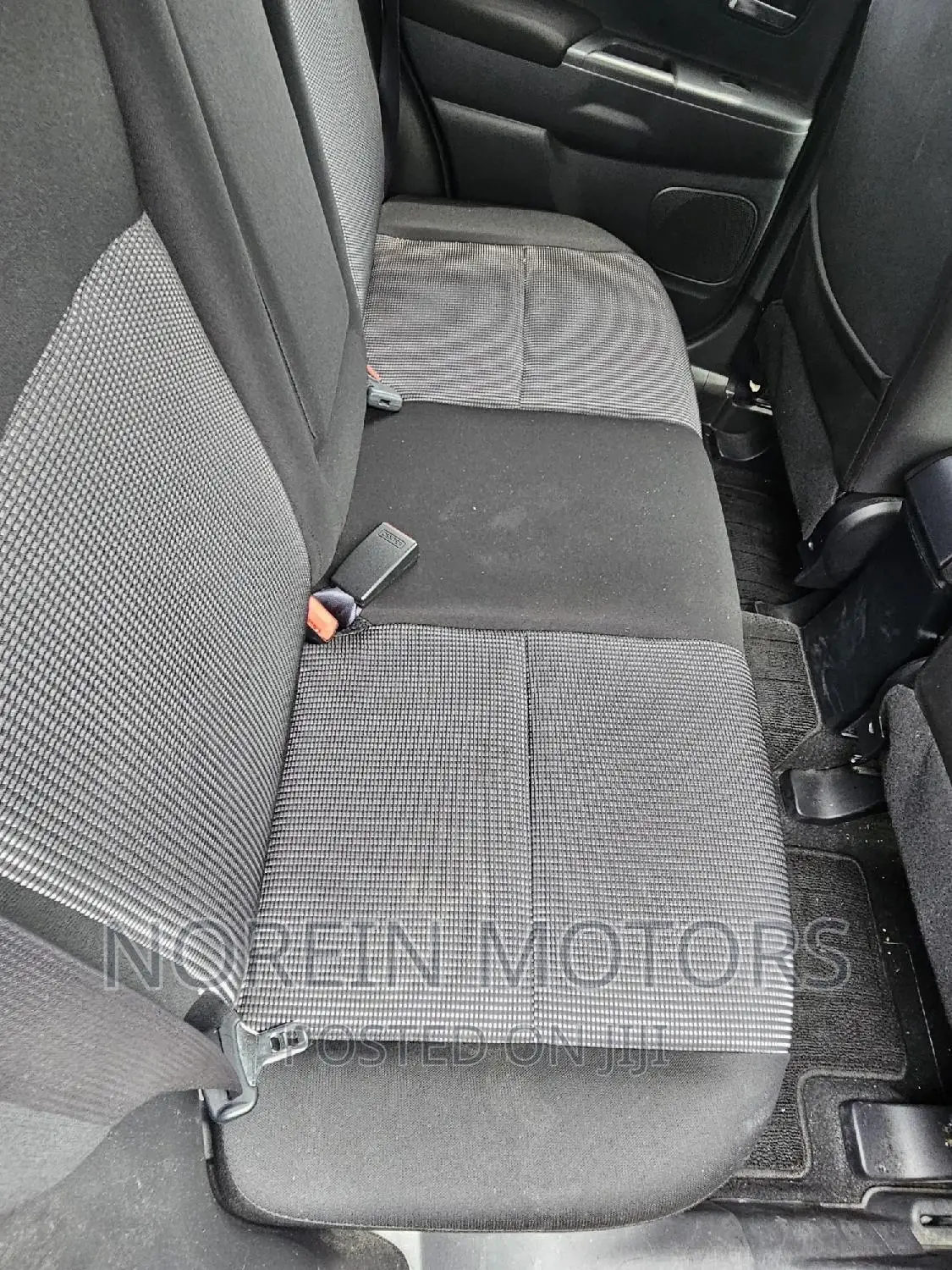 Mitsubishi RVR 2017 White