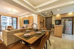 Lovely 3 Bedroom Available in Riverside