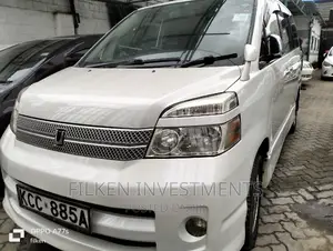 Toyota Voxy 2009 White