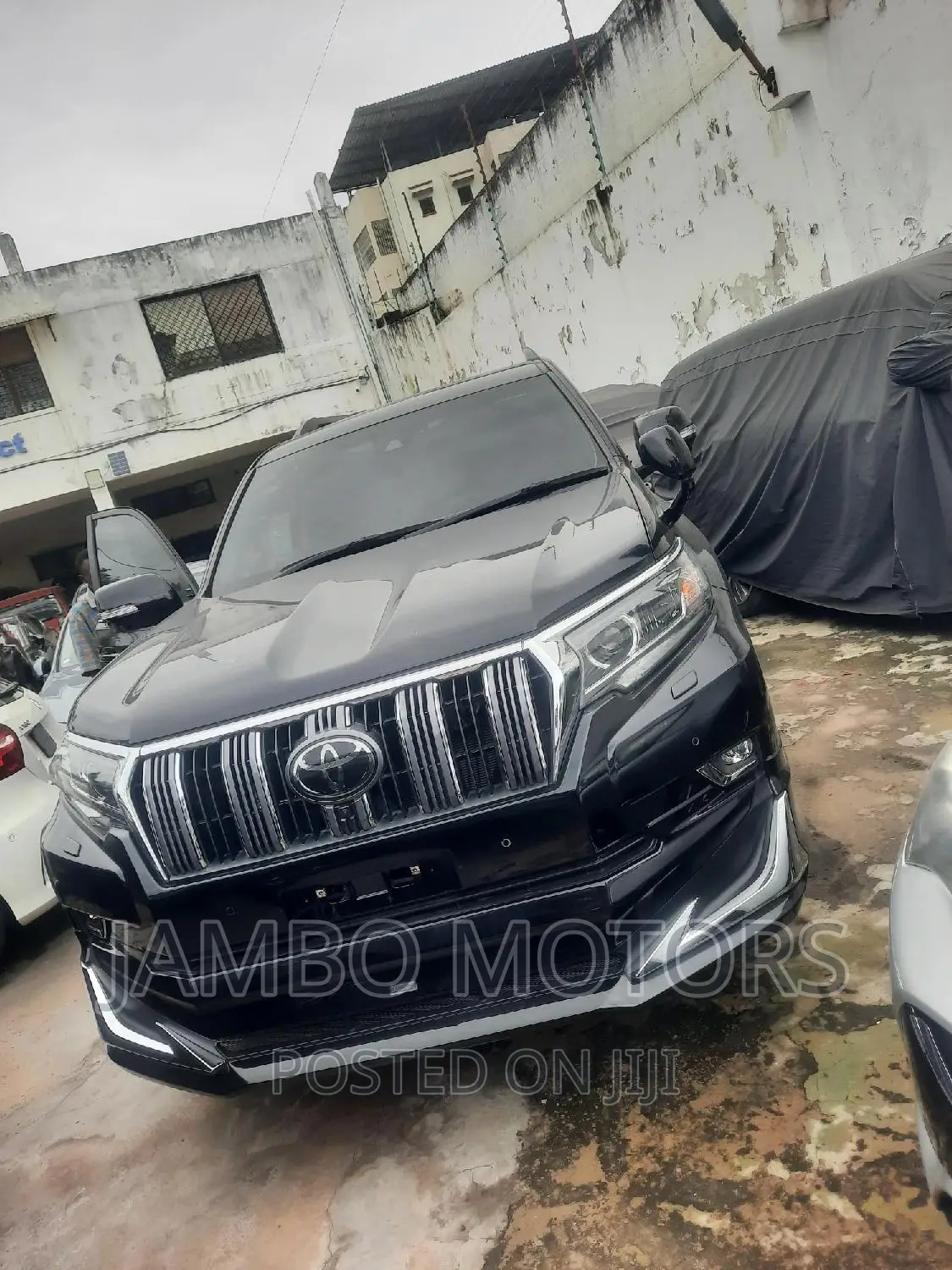 Toyota Land Cruiser Prado 2018 Black
