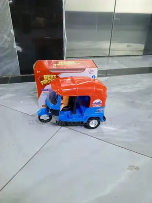 Mini Tuk Tuk
Battery Operated