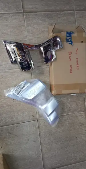 Tail Light Covers/Chrome Kits Toyota Landcruiser Prado 2014