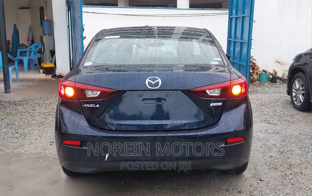 Mazda Axela 2016 Blue