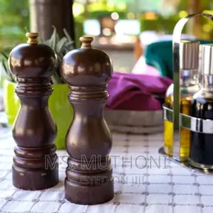 Pepper Mill Grinder