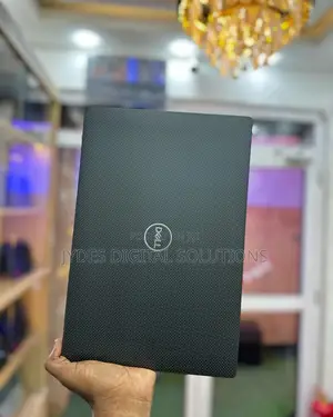 Laptop Dell Latitude 7400 8GB Intel Core I5 SSD 256GB