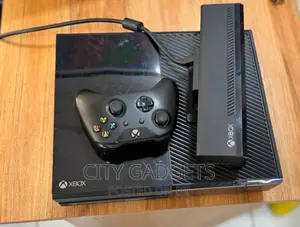 Microsoft Xbox One Gaming Console Without Kinect