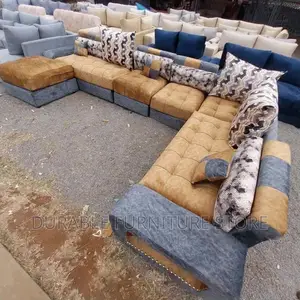 U Shaped 9 Seater