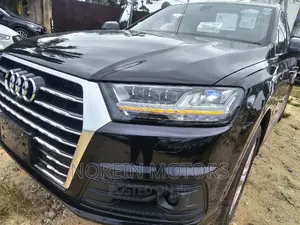 Audi Q7 2017 Black