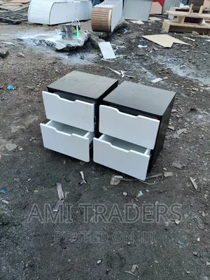 Side Drawers