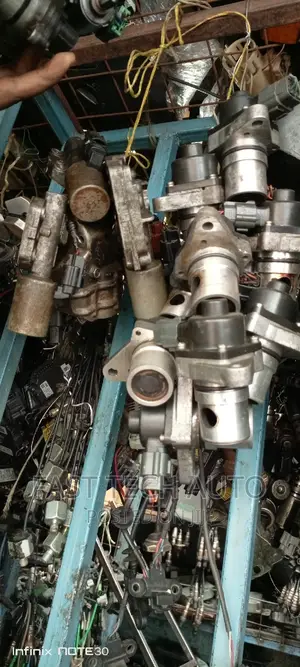 Nissan Egr( Hr15)