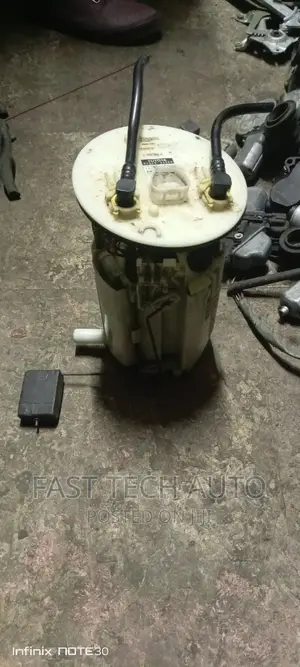Mark X 2014 Fuel Pump