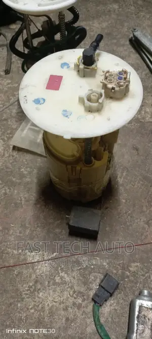 Harrier New Model 2014 Fuel Pump