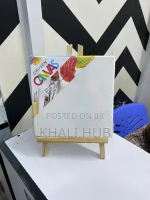 Canvas Board With Wooden Easel 20cm Canvas Board