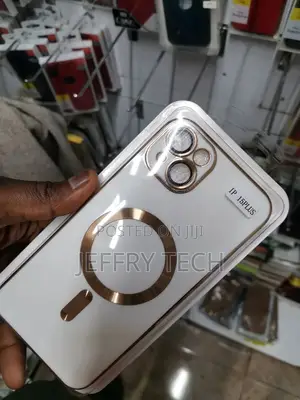 iPhone 15 Plus Gold Electroplat Magsafe Phone Case - White