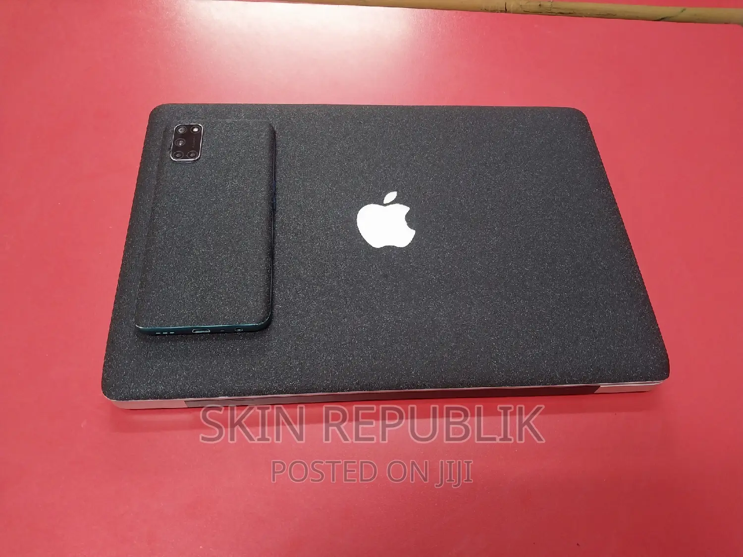 Phone Sticker Wrapping