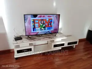 Modern Pure Marble Extendable Tv Stand