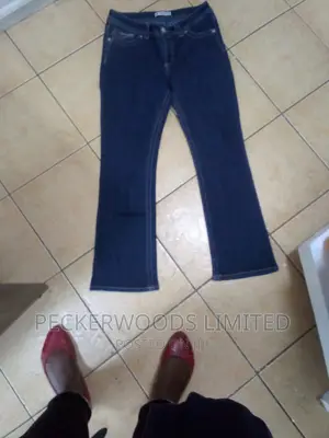 Mom Jeans Size 30 Available