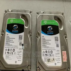 Skyhawk Seagate Surveillance 2tb HHD !!2TB!!
