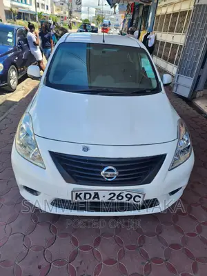 Nissan Latio SV Premium 2014 Pearl
